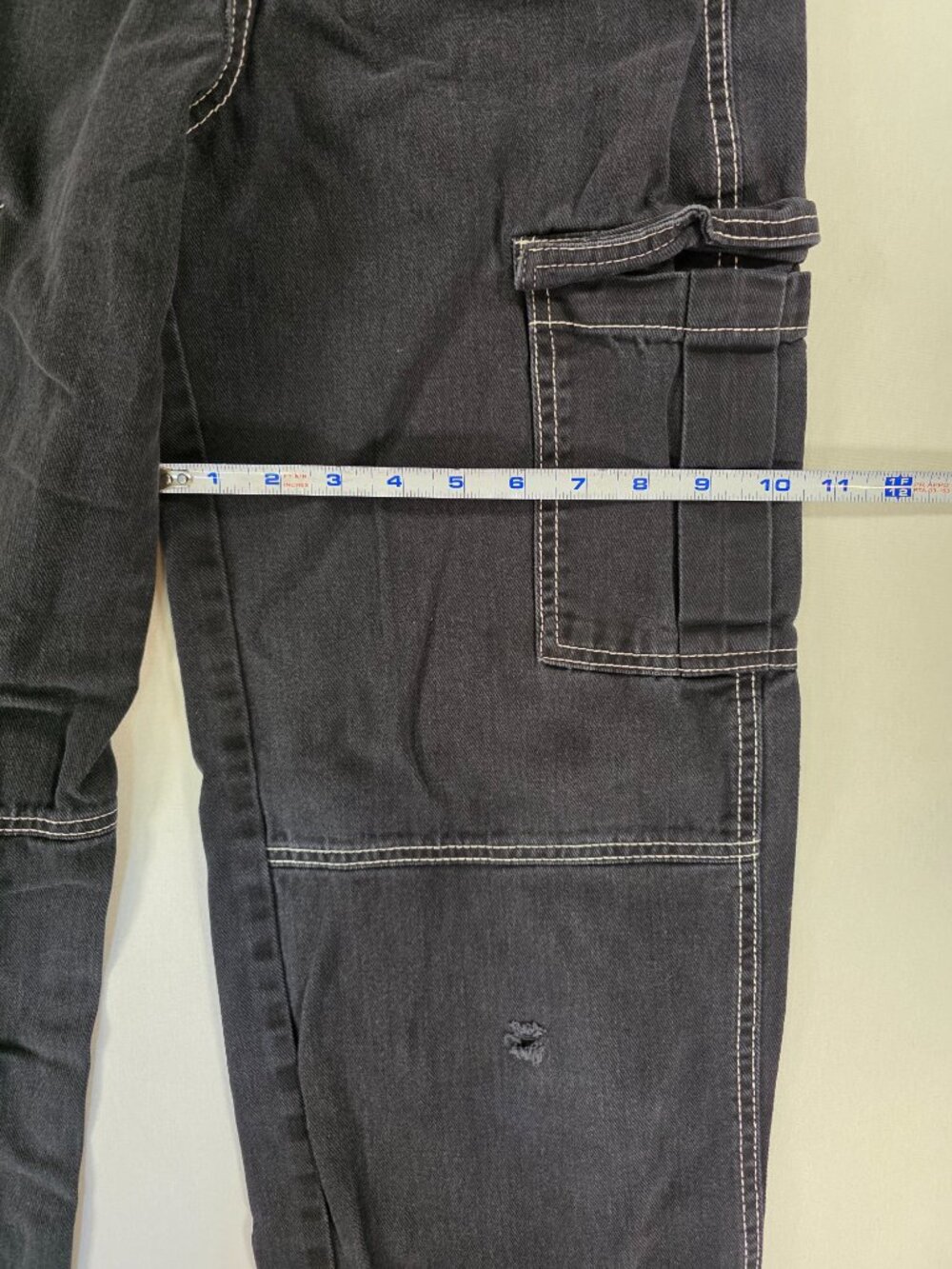 Divided H&M Jeans 90s Y2K Era Cargo Pockets Black Women's Size 0 - Picture 7 of 16
